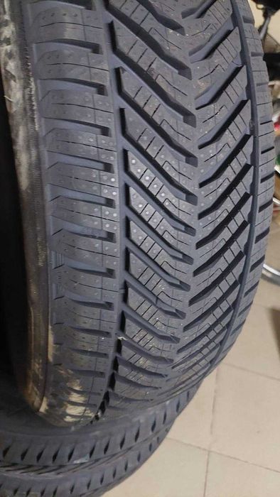 De vânzare roți Suzuki SX4, Vitara,4 anvelope iarnă 255/45R20