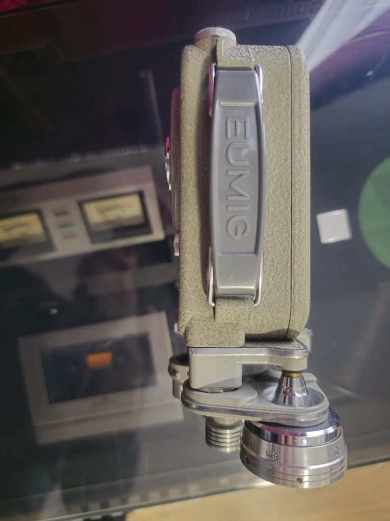 Aparat de filmat EUMIG C3