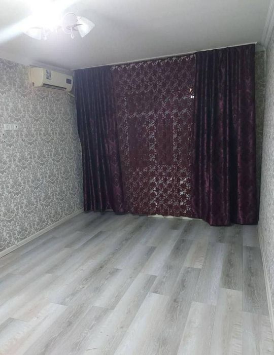 Квартира продаётся Чиланзар 5 квартал 1/1/4 ТРЦ катартал