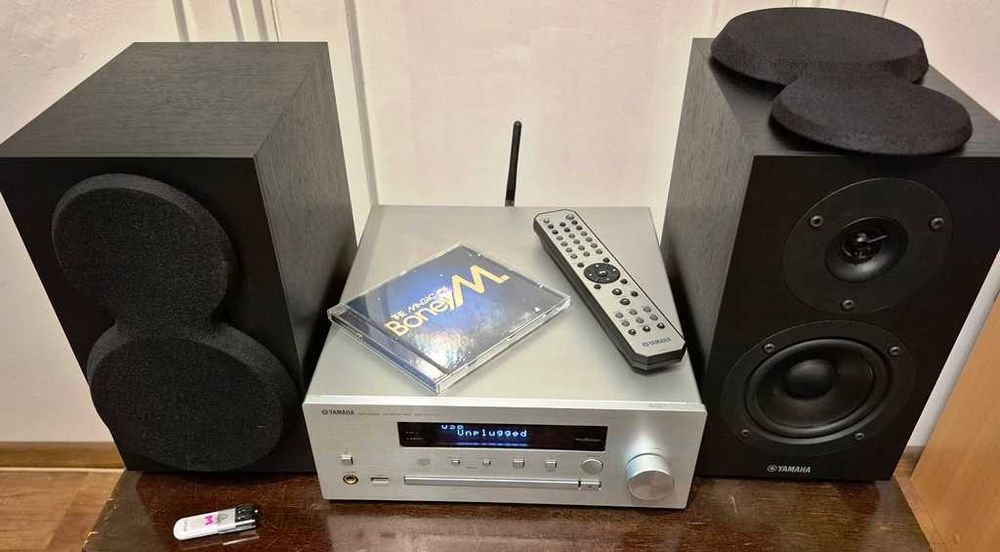 Vand sistem audio Yamaha CRX - N470, impecabil !