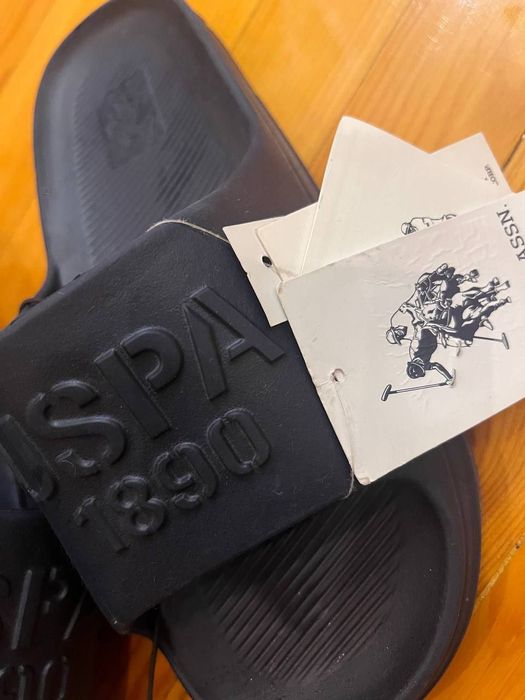 Продается тапочка