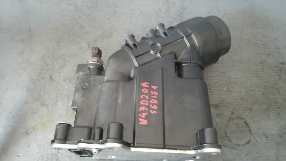 Carcasa filtru ulei 2.0 d n47d20a bmw seria 1 e81 e87 51750610 70346292