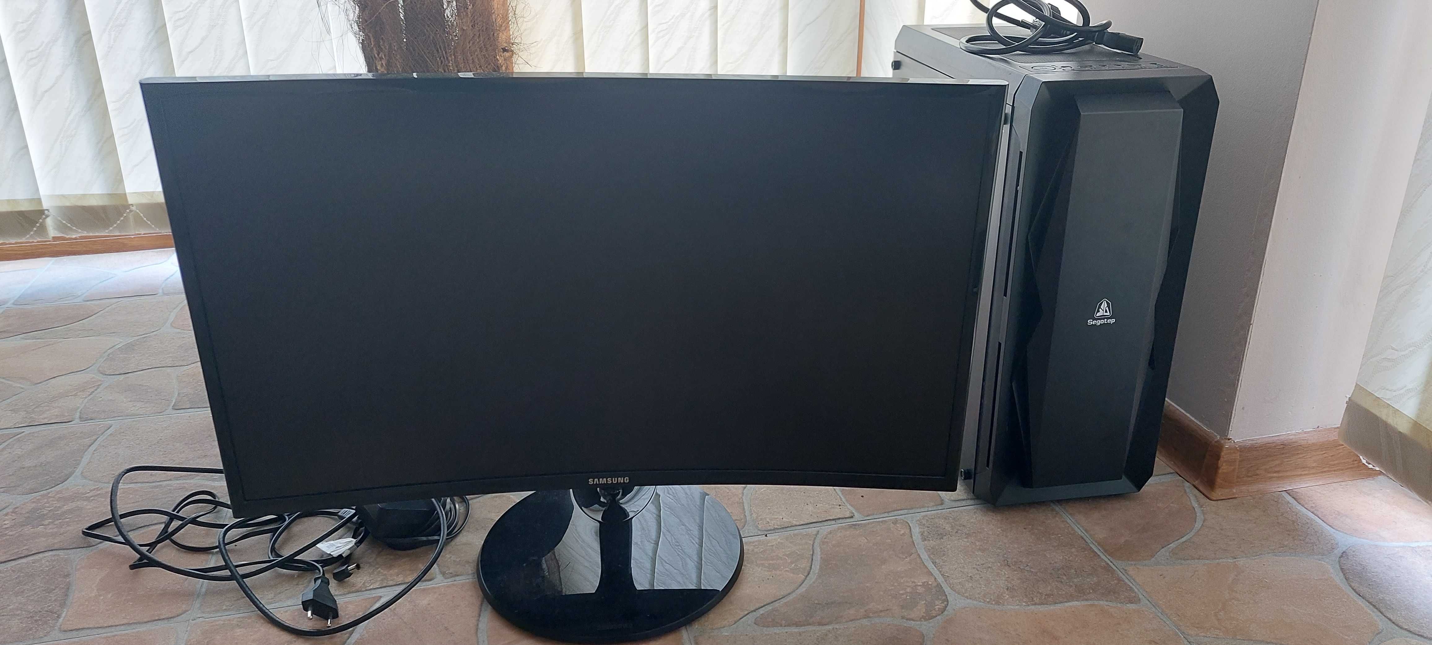 Sistem pc gaming + monitor Samsung