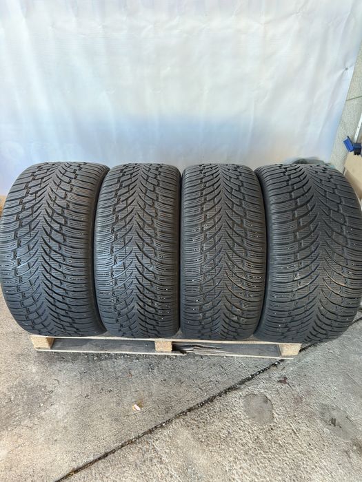 315/35/20 & 275/40/20 Nokian dot21