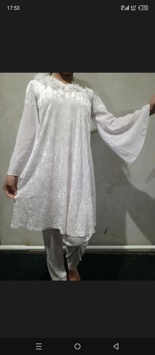 Oq kelinlar uchun kôylak poycha