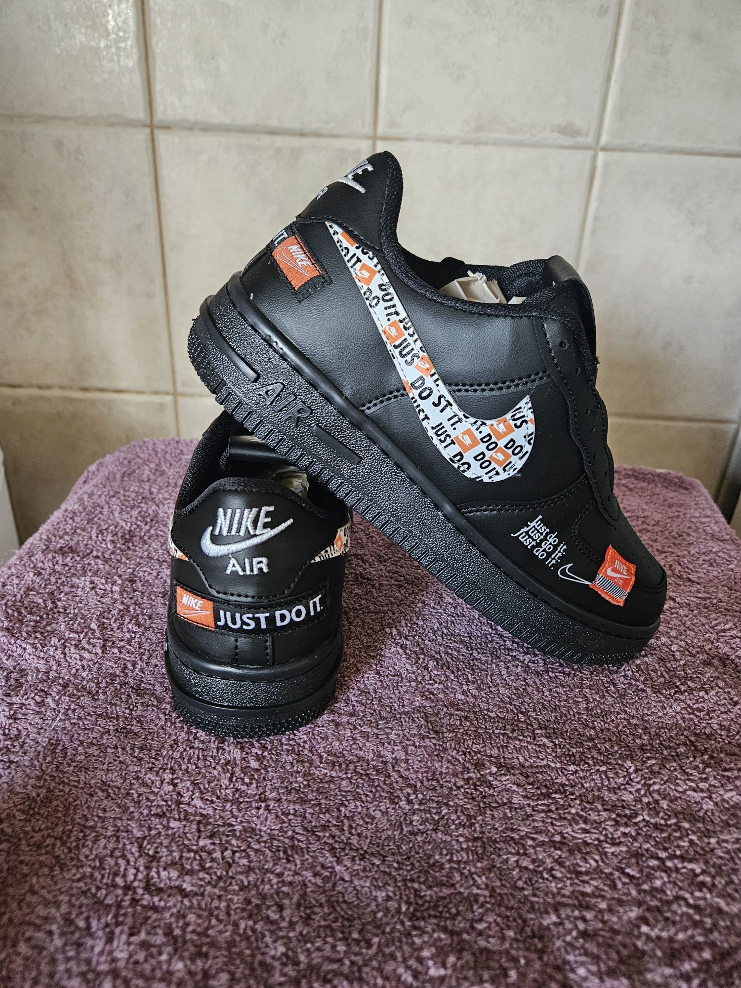 Adidași Nike air si jordan