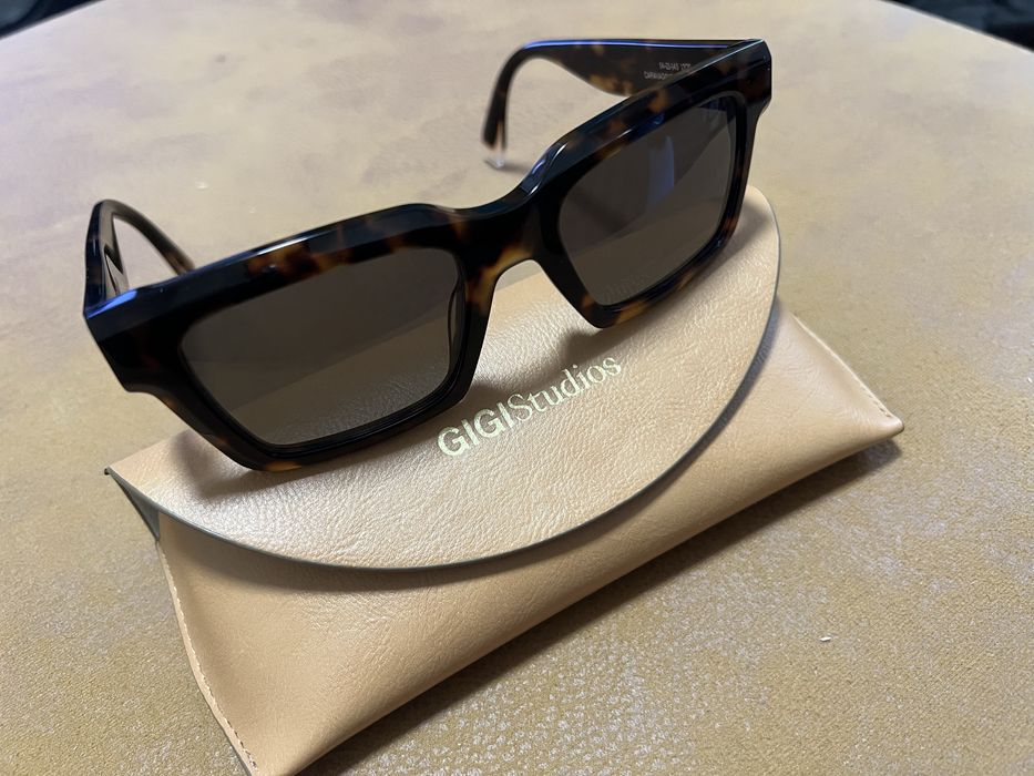 Слънчеви очила GIGI Studios нови