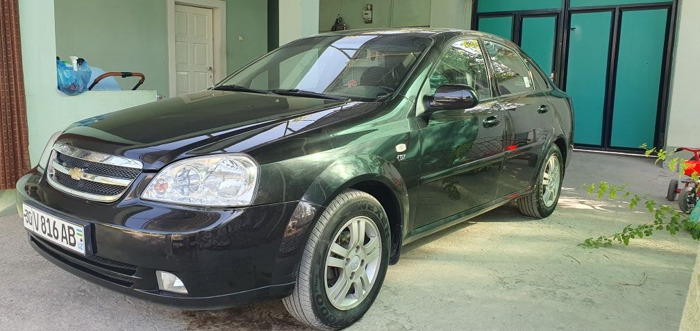 Срочно продам Chevrolet Lasseti 1.8 2010