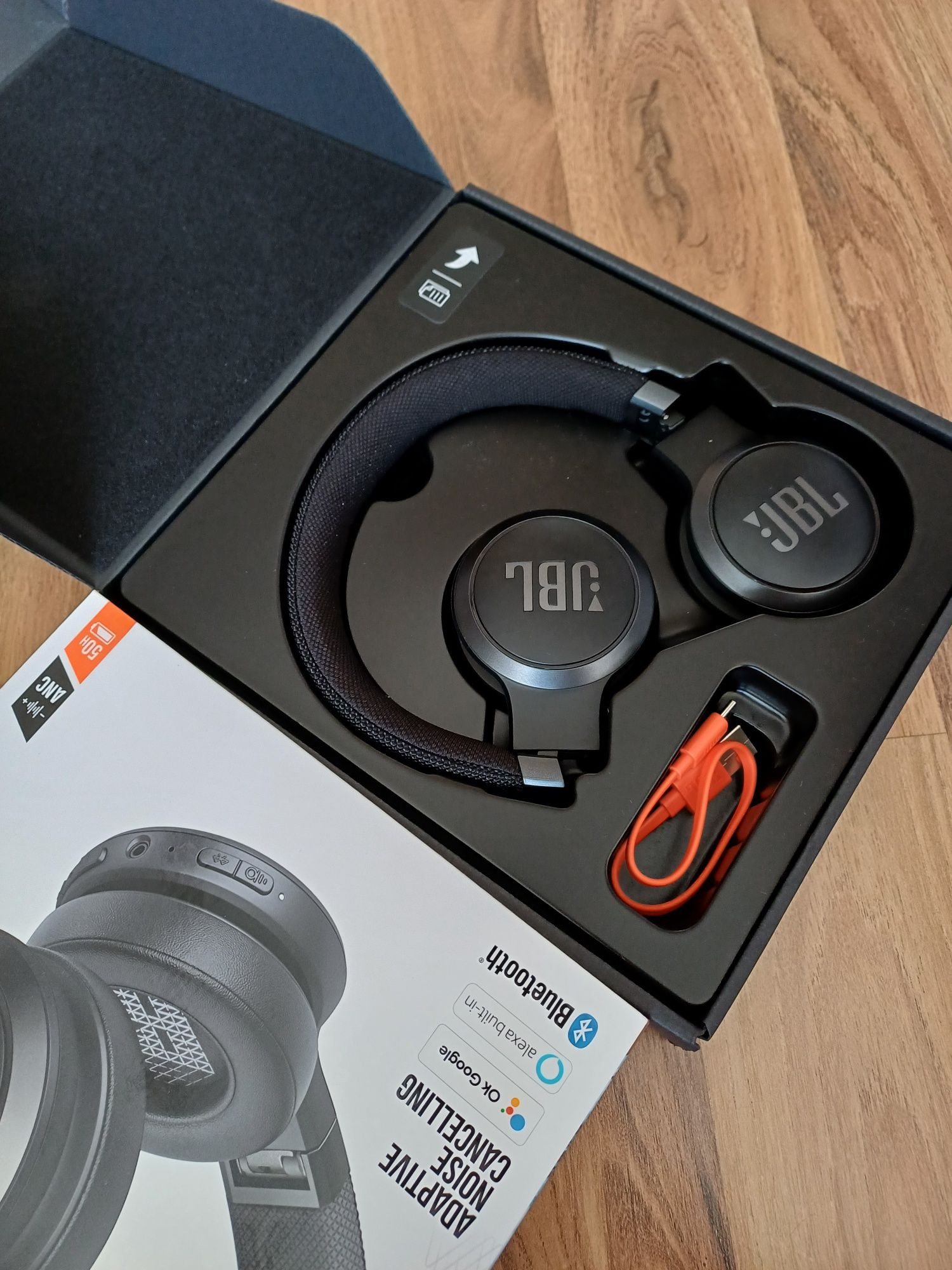 Слушалки jbl live