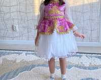 Платье Белоснежки, национальное казахское платье