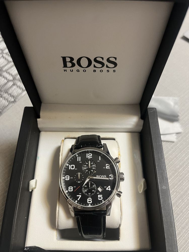 Часовник Hugo Boss