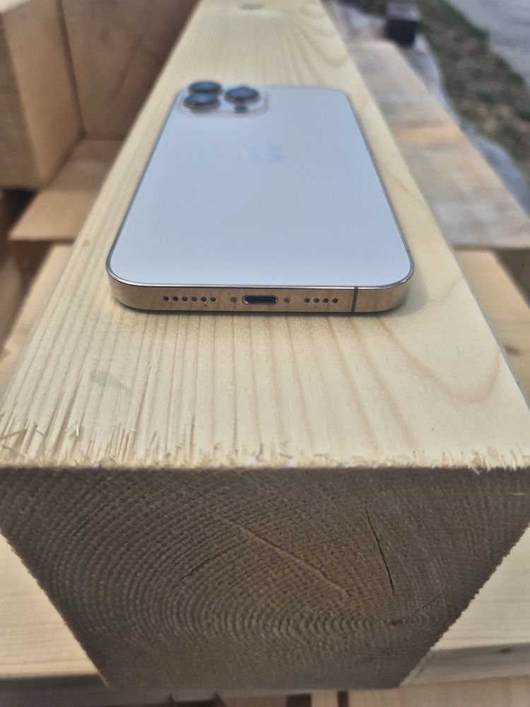 Iphone 13pro max като нов