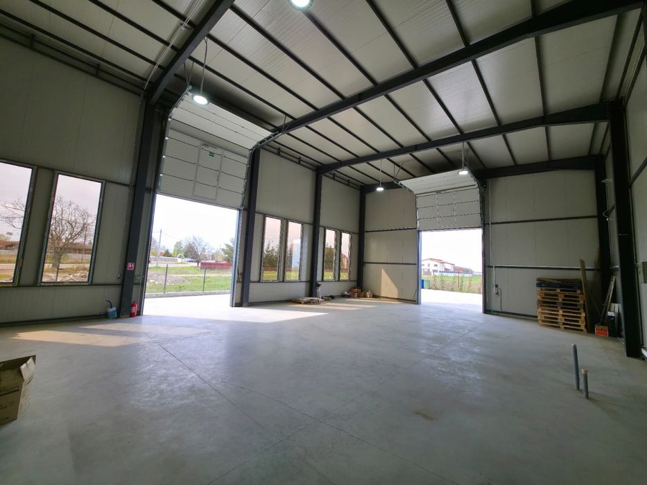 Hala nouă de închiriat 200mp + curte 300mp