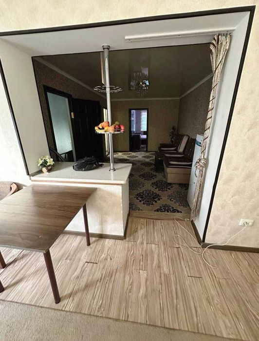 2в3/5/5 55м2 2*6 балкон Новомосковская