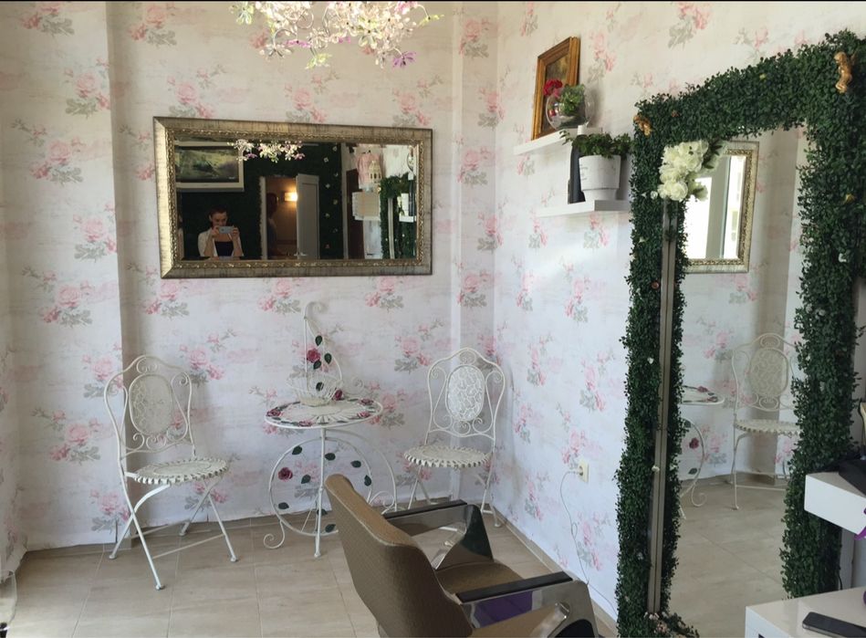 Продавам фризьорско оборудване