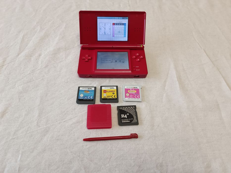 Нинтендо Ds Lite Red