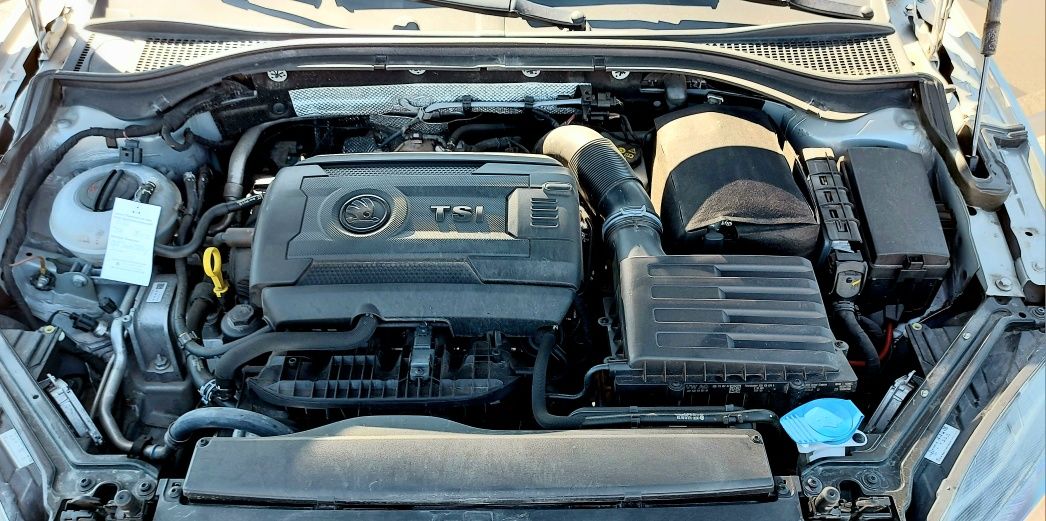 Реални 52.300 KM  Skoda Superb Шкода Суперб 1.8 TSI Bi-Xenon