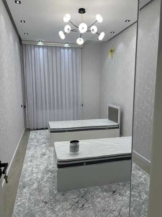 Срочно сдам 3-х ком кв Максим Горький, метро БИЙ.8*