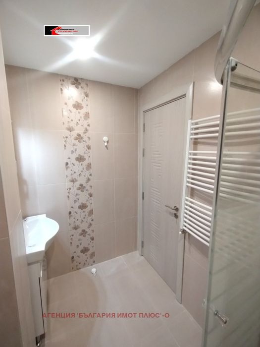 Дава се под наем Тристаен апартамент в София, Надежда 4 - 85 кв.м за 700 € - Снимка #13