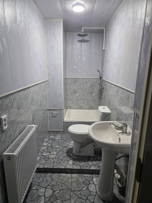 Квартира ижарага берилади факат оилага