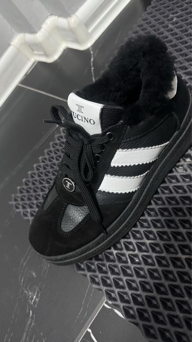 Обувь кроссовки  зима