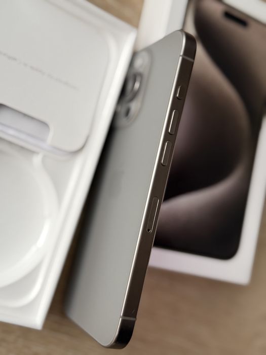 Iphone 15 pro с гаранция 128GB