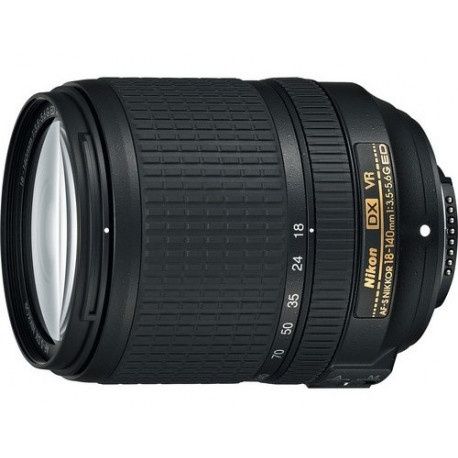 фотоапарат Nikon D5600 + обектив Nikon 18-140mm 

+SIRUI Traveler 5