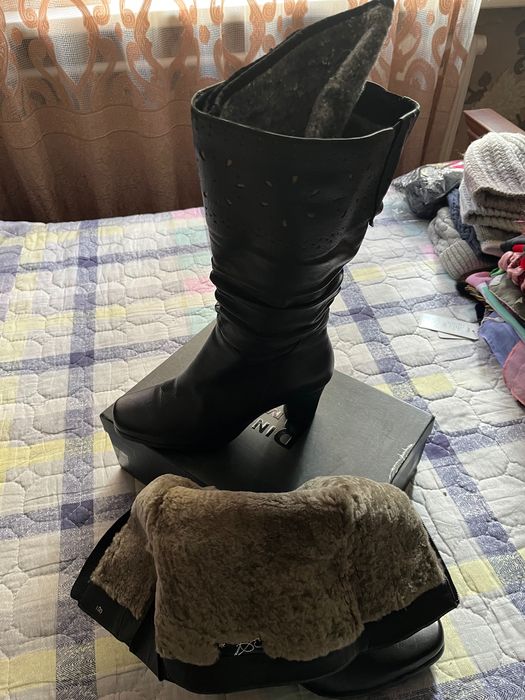 Продам сапоги  женские зима р 40