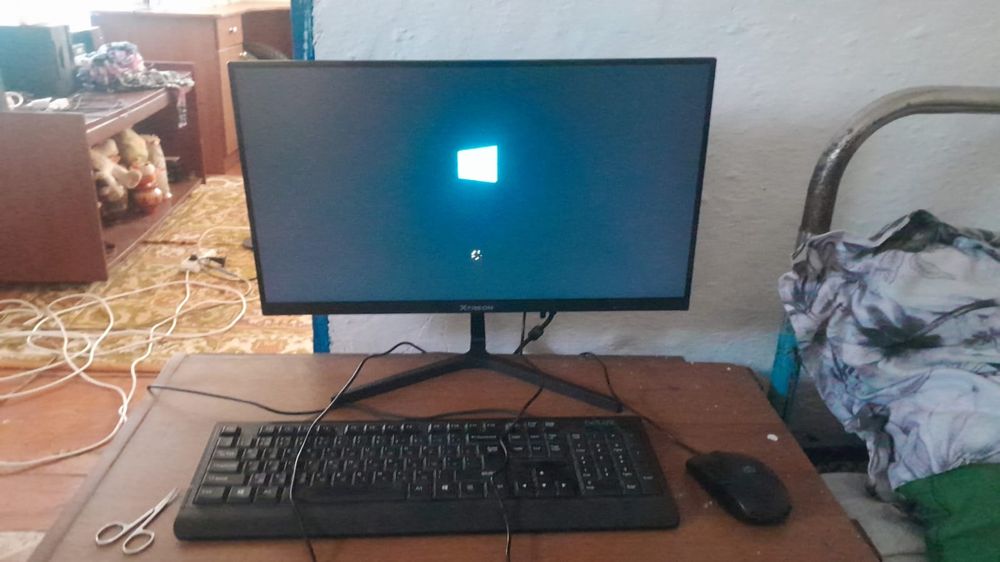 Монитор нормальный