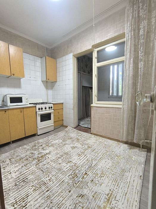 Продаю 2х ком кв-ру Куйлюк -4