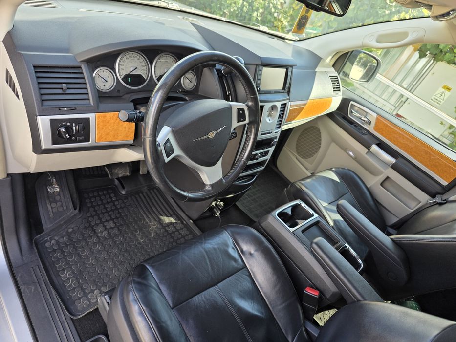Chrysler grand voyager