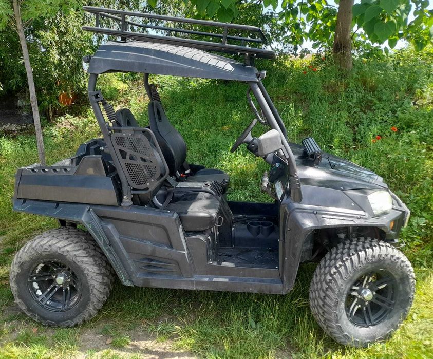 Vand UTV  800 ccm 4x4 -fabricat in America inmatriculat in Romania