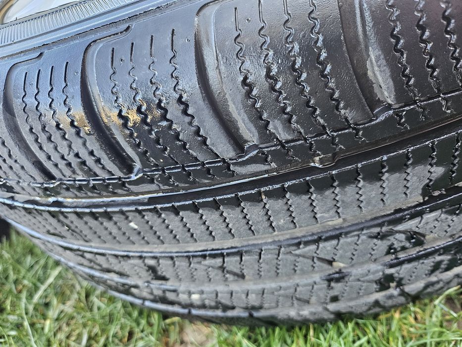 Roti (jante+cauciucuri iarna+acc) Mercedes GLA R18 5x112/235 50 18