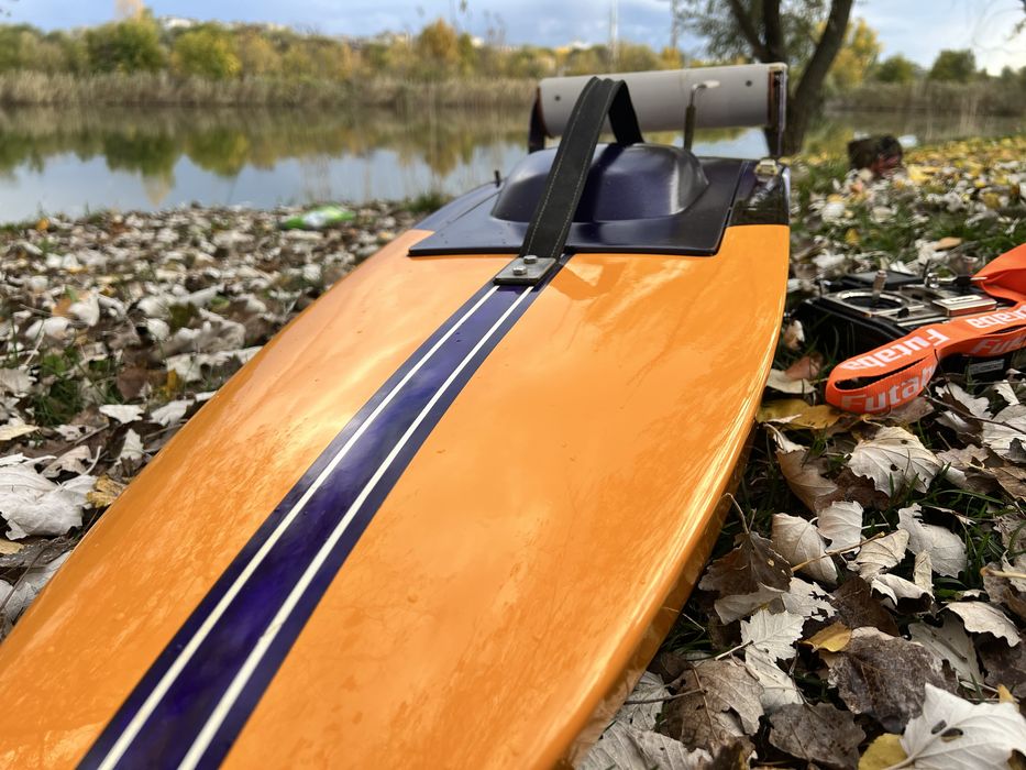 Лодка за захранка