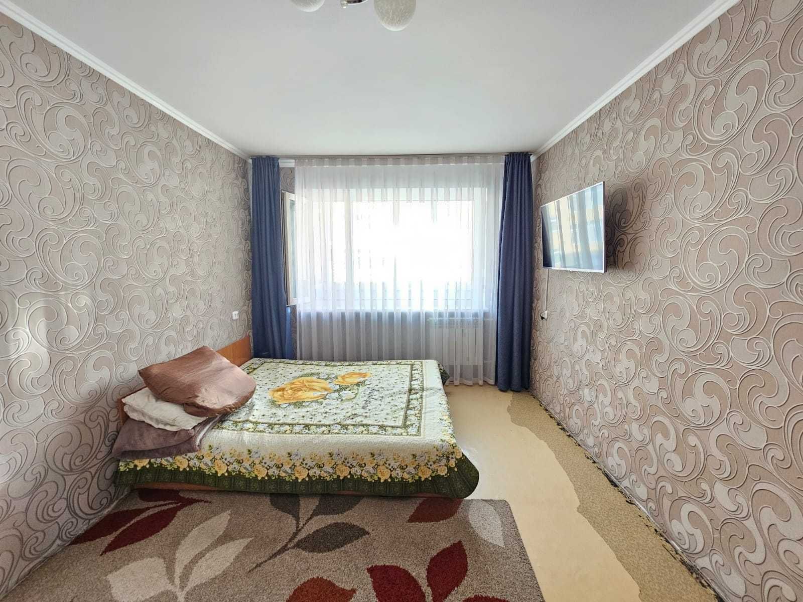 Продаю трехкомнатную квартиру по улице Карбышева, дом 2