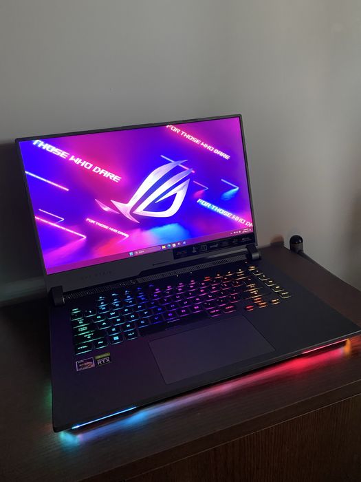 ASUS ROG STRIX G513RW - Ryzen 9 / RTX 3070Ti / 16GB RAM / 1TB SSD / 2K