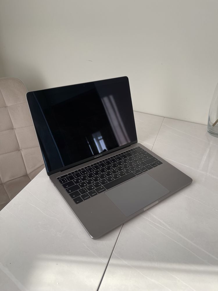 MacBook Pro 2017/Рассрочка