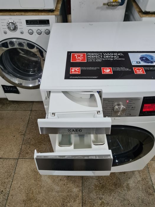 Masină de Spălat AEG cu Uscător Pompă Căldură