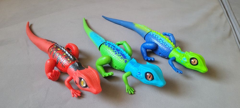 3 jucarii interactive soparle Zuru Robo Alive