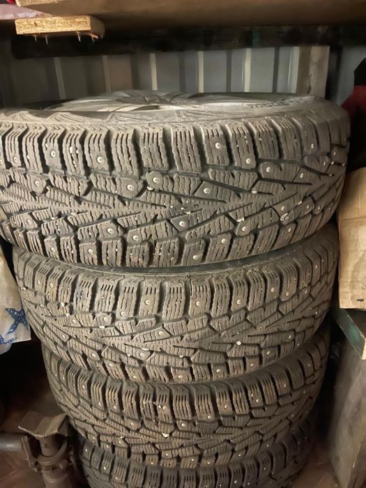 Продам зимние  шины  R14