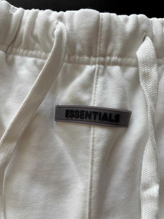 Fear of God Essentials Sweat Shorts White