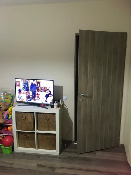 Inchiriez apartament 2camere Astra(str Cometei)