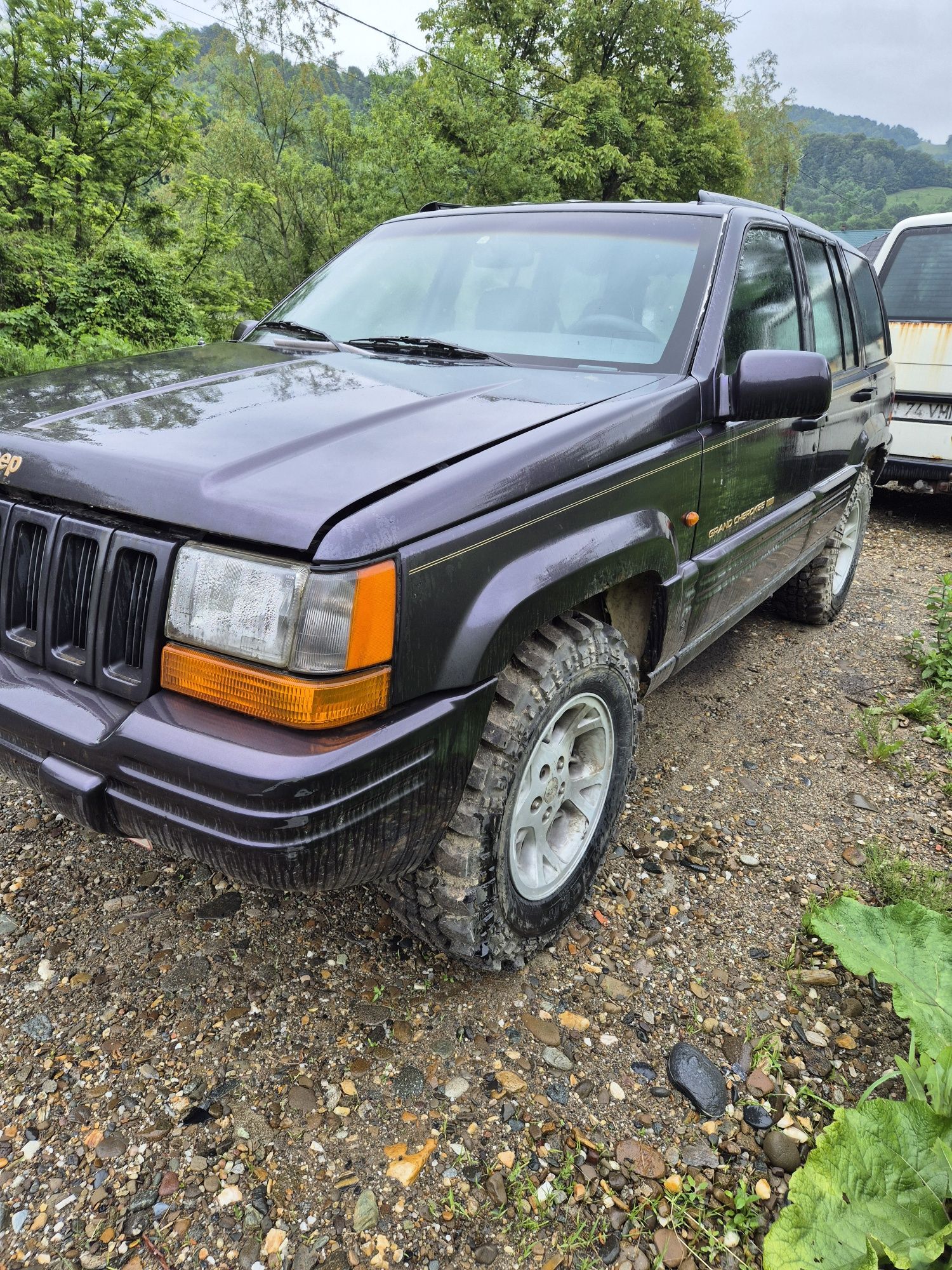 Vând Jeep Grand Cherokee ZJ 5.2, V8, 1997, benzina