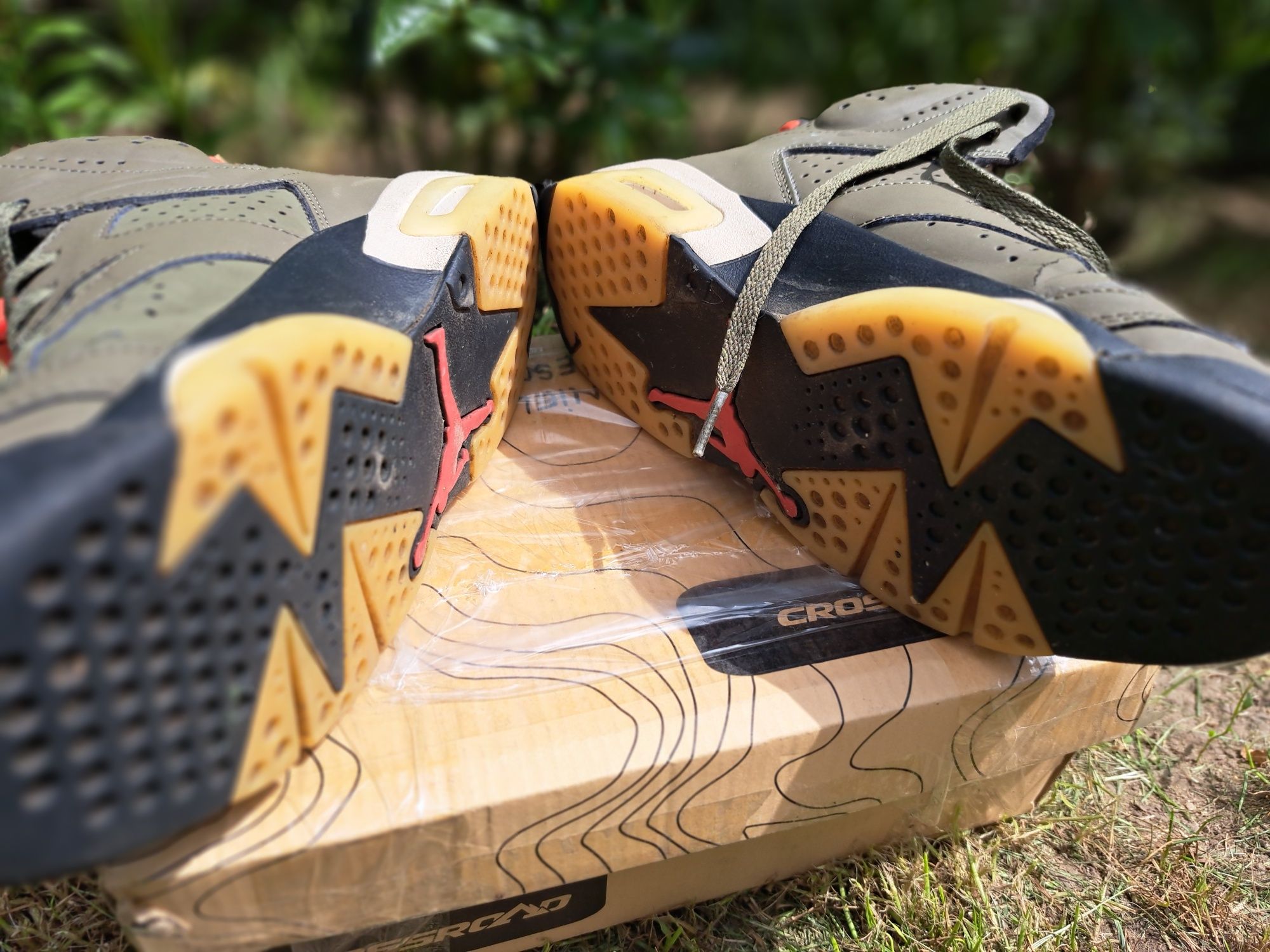De vanzare  Jordan 6 Travis Scott Olive