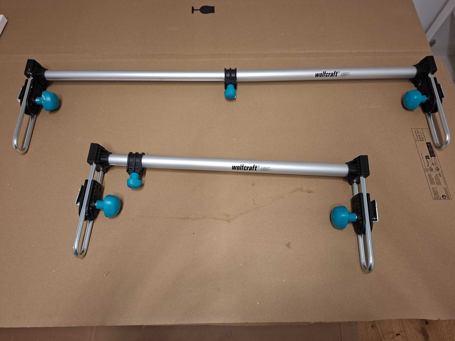 Distantier reglabil pentru montat usi