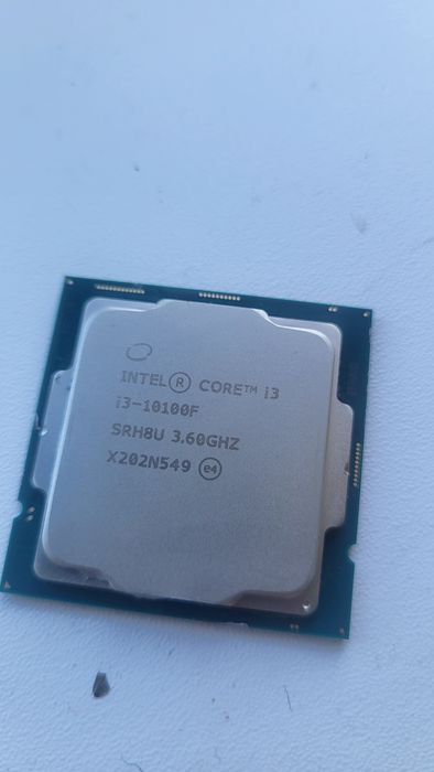 Процессор i3-10100f