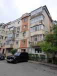 Vand urgent Ap 2 cam 54mp Et 3 mobilat zona Trust str 9 Mai 2 bl mari