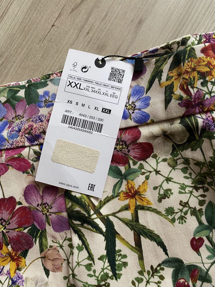 Панталонки Zara нови