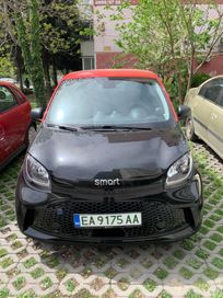 Електрически Автомобил Smart EQ ForFour