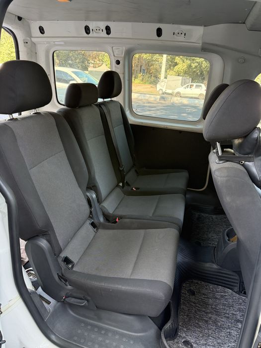 Wolks vagen Caddy sotiladi